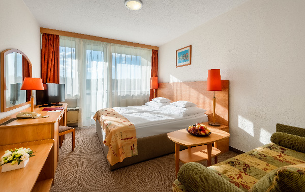 Hunguest Hotel Freya, Dvoulůžkový pokoj s přistýlkou